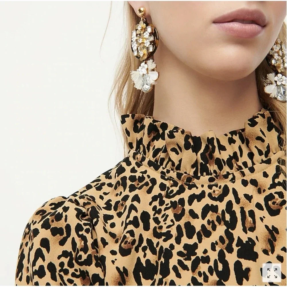 J.Crew Top Leopard Animal Print XS Long-Sleeve Ruffle-Neck Crepe Chic